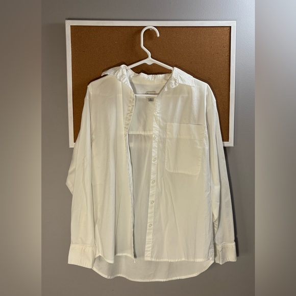 🔆BUNDLE: Dress Shirt + Pants - Picture 2 of 8